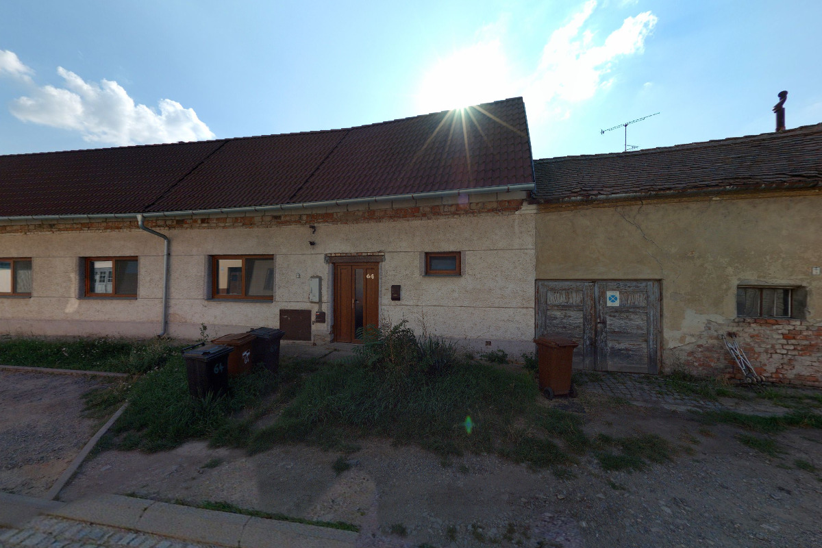 Obchůdek Z druhé ruky foto 2