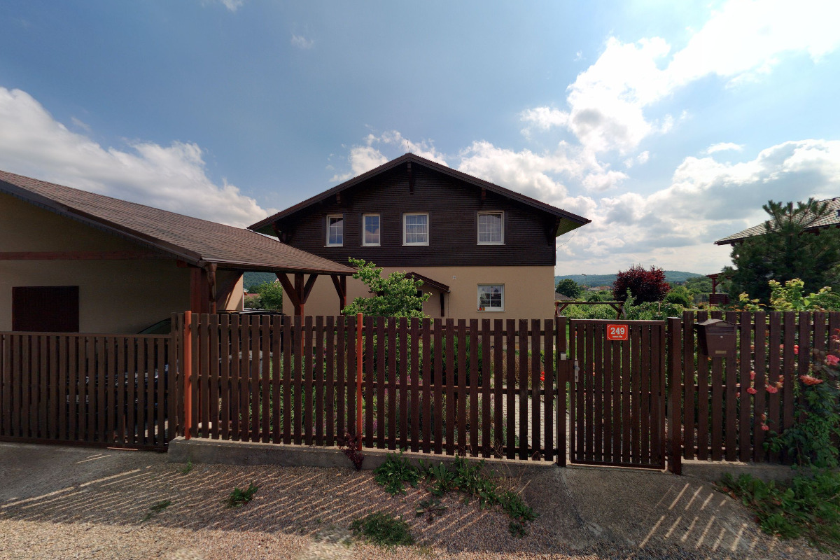 Čistírna peří Berkovi foto 2