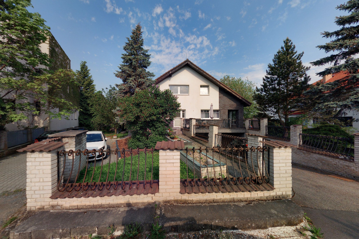 Apartmány Nad Dálnicí