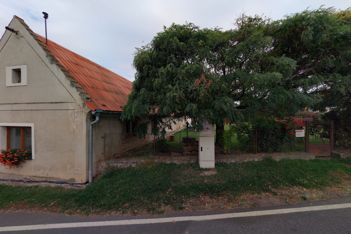 Toušice - obecní úřad foto 4
