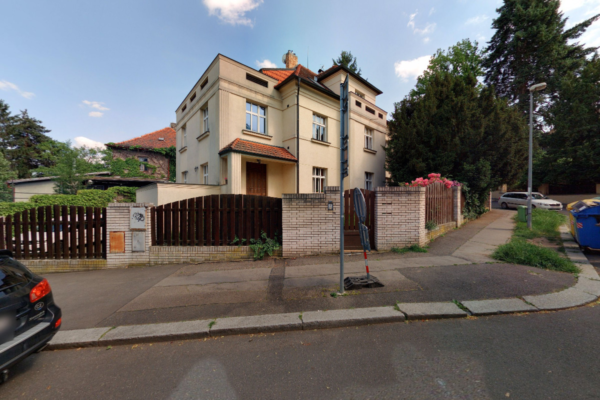 Ivona Pažoutová - kovoobráběcí stroje foto 2