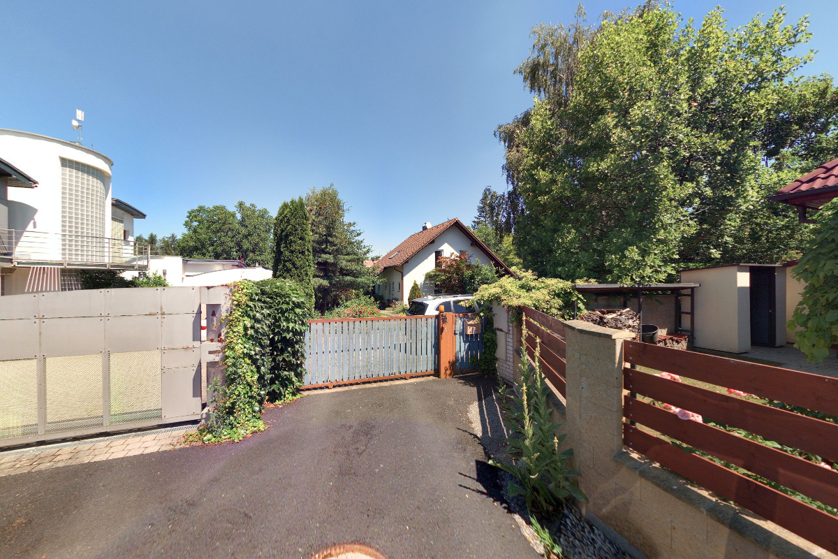 RNDr. Renáta Vatrasová