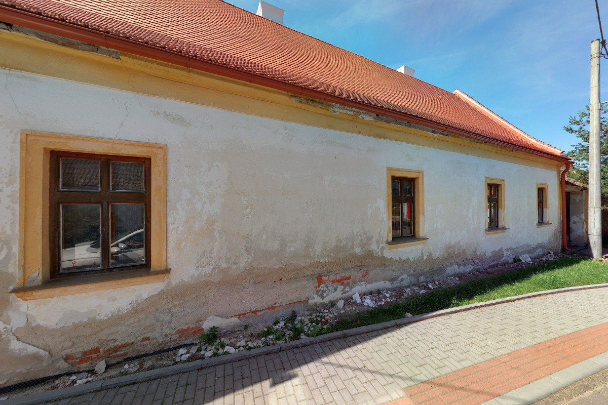 Římskokatolická farnost Valtrovice