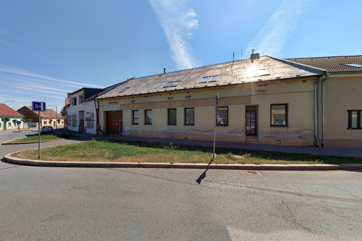 MikroPlastik s.r.o. - small injection moulding foto 2