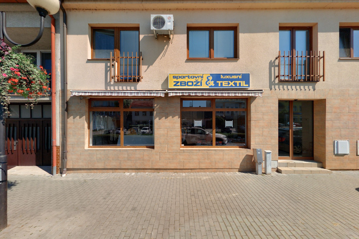 Martina Čechová - zahradní práce