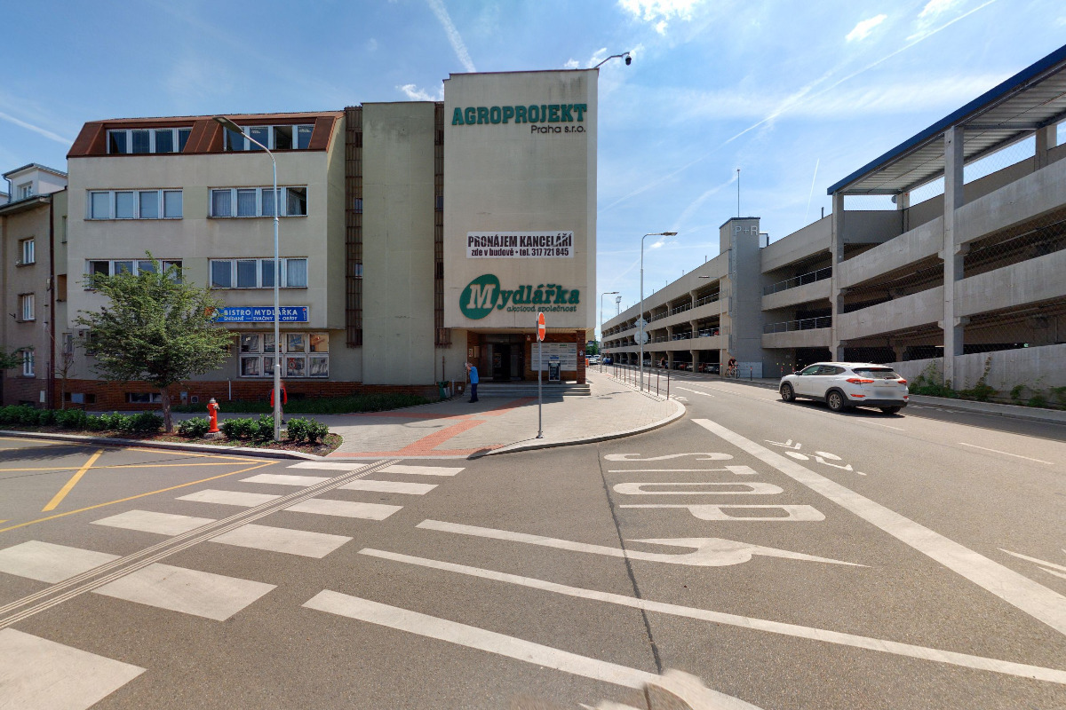 Bankomat České spořitelny foto 2