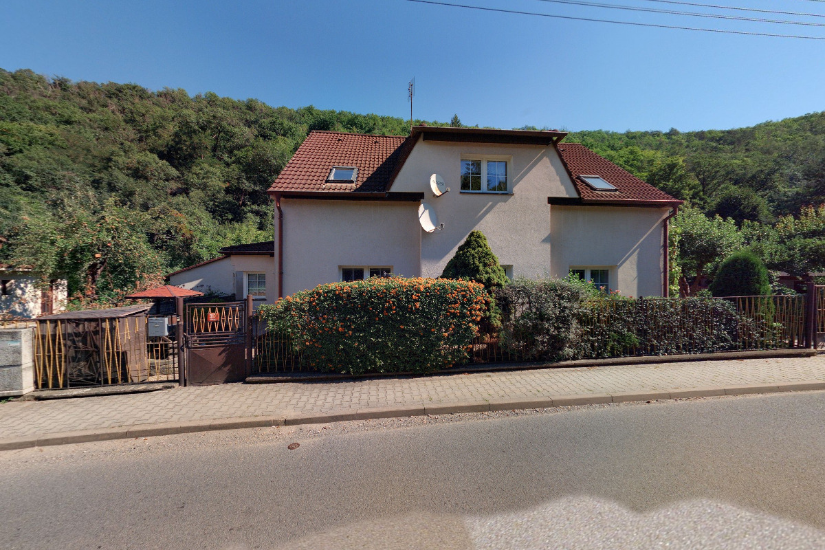Mgr. Pavel Pokorný, advokát