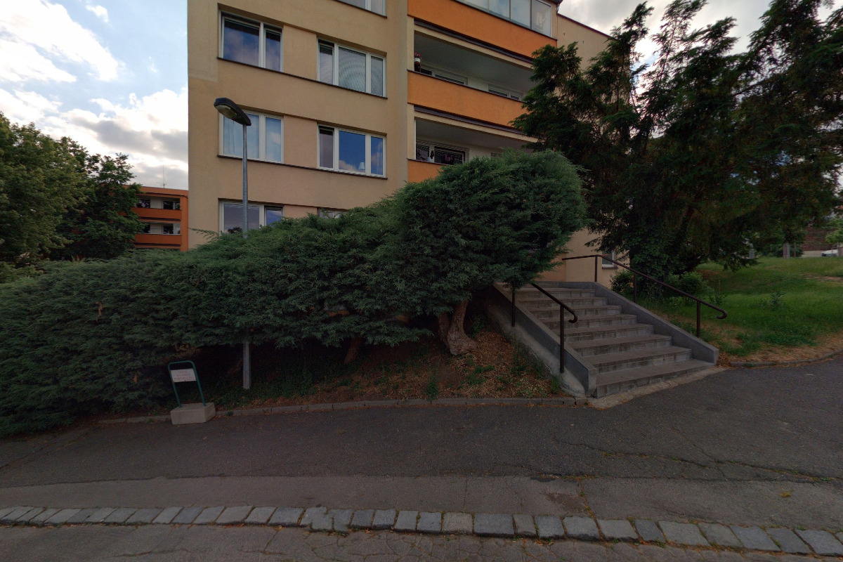 Beneš - montáž antén