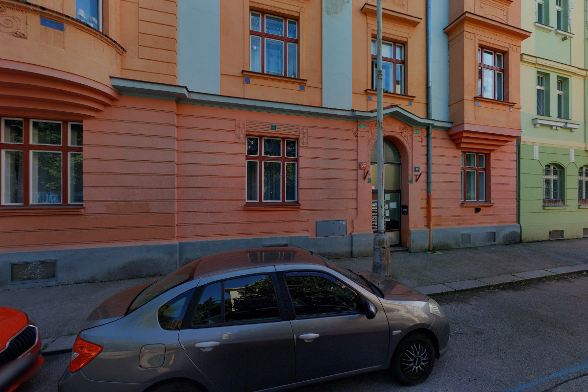 TRANSPORT COMPANY, s.r.o.