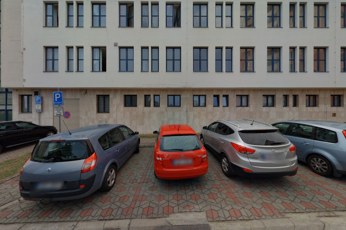 Notářka JUDr. Renata Běhalová