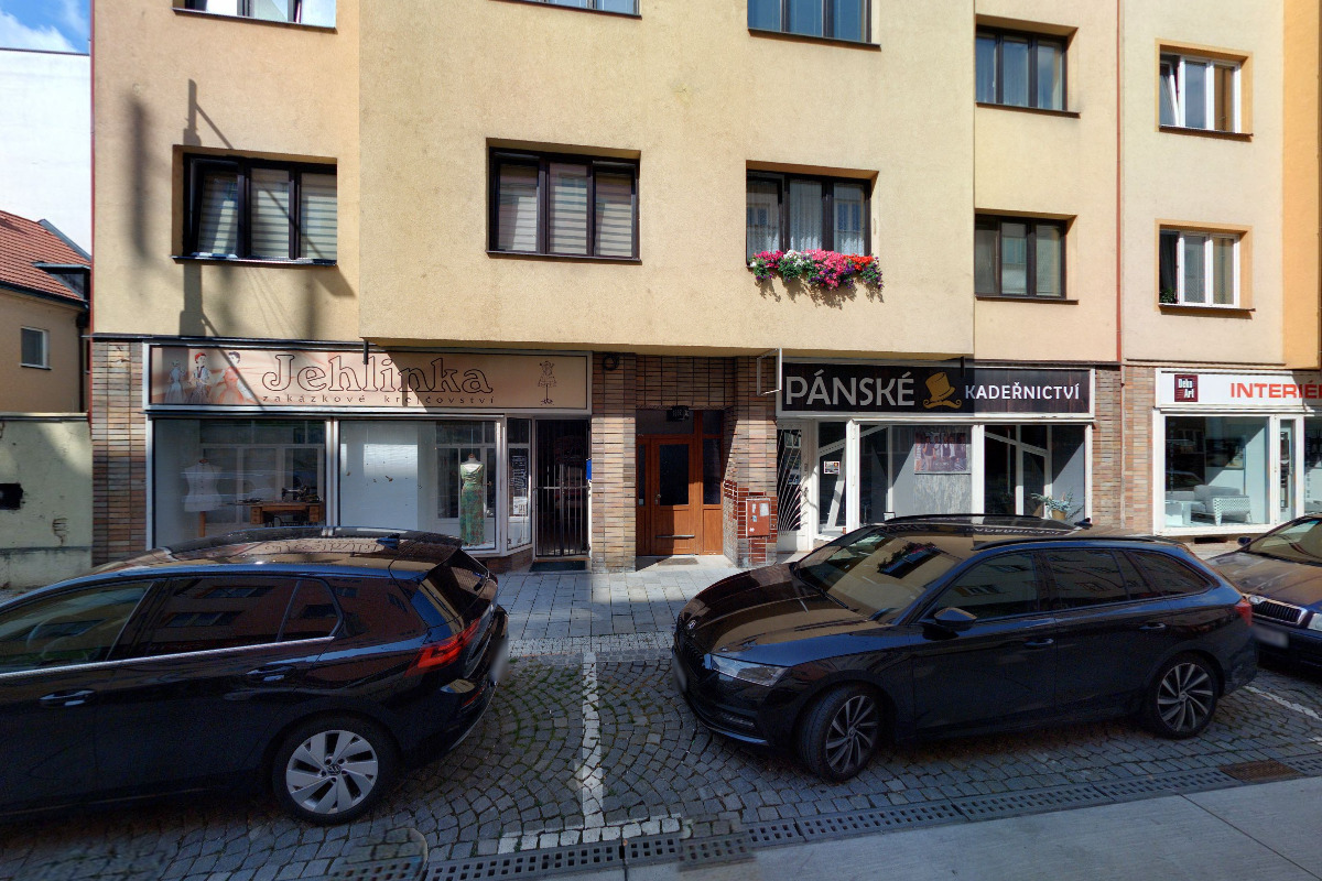 Tomáš Březina, DiS. Faster EFT" provided