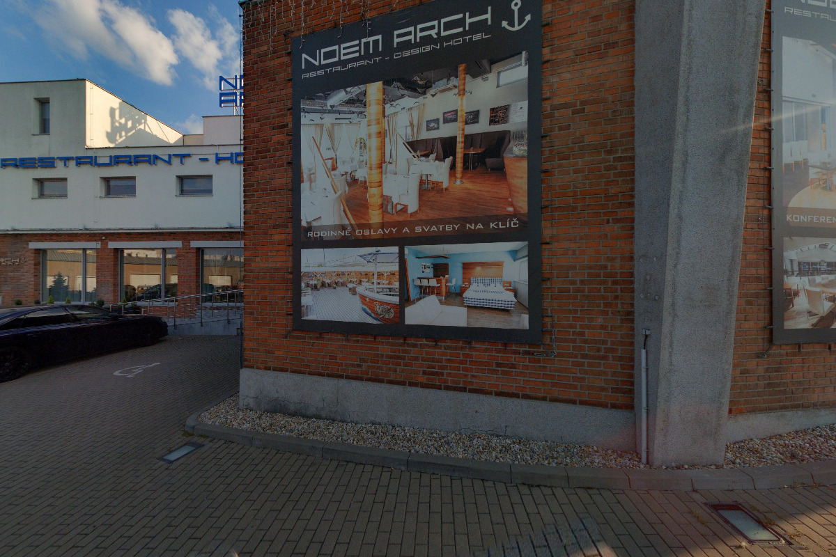 Restaurace Noem Arch