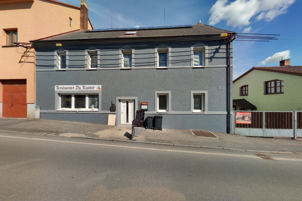 JISTOTA A BUDOUCNOST