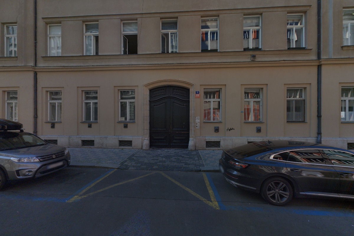 Apartment U Půjčovny 968/5