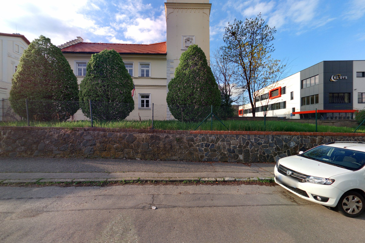 Ústřední kontrolní a zkušební ústav zemědělský foto 3