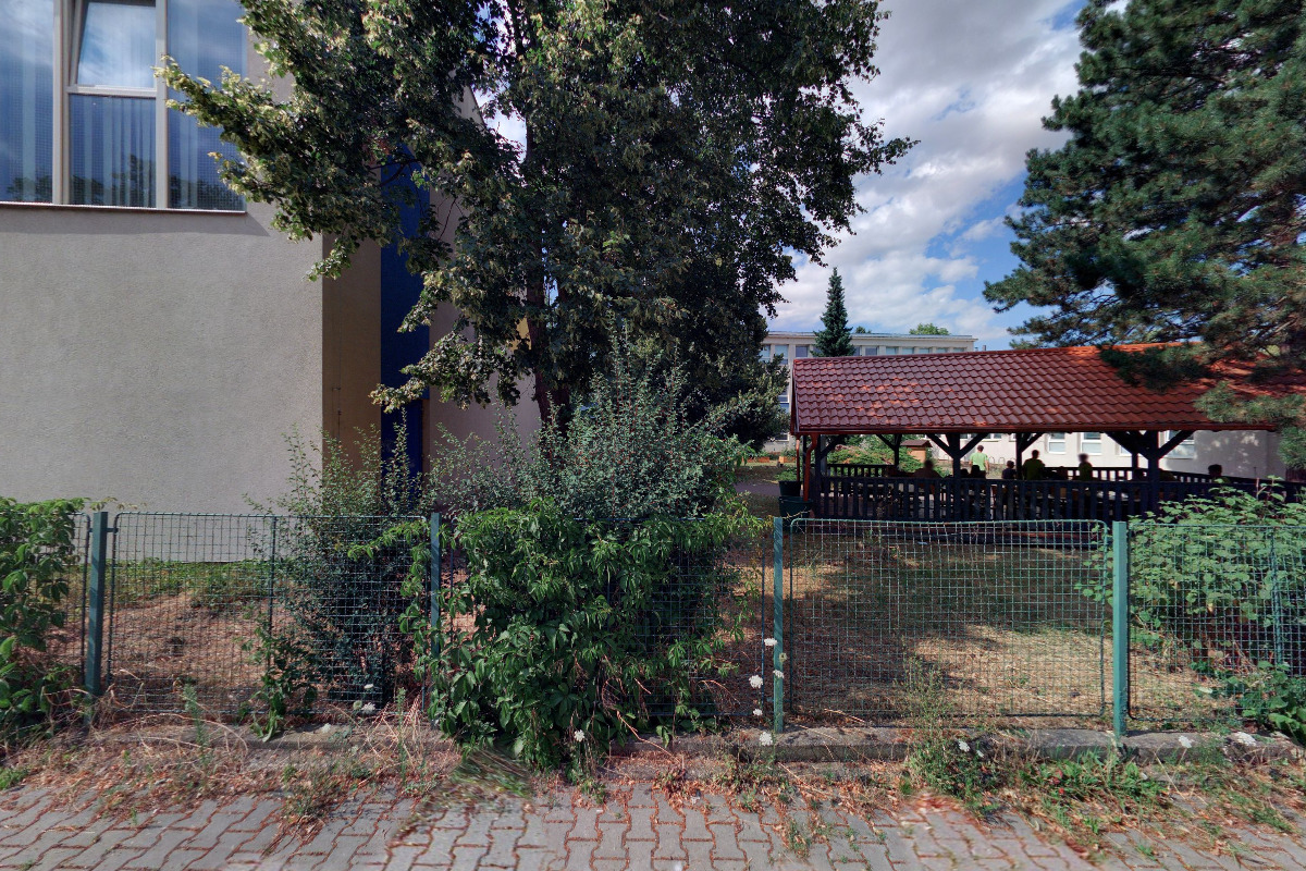 HLADÍK DANCE CENTER