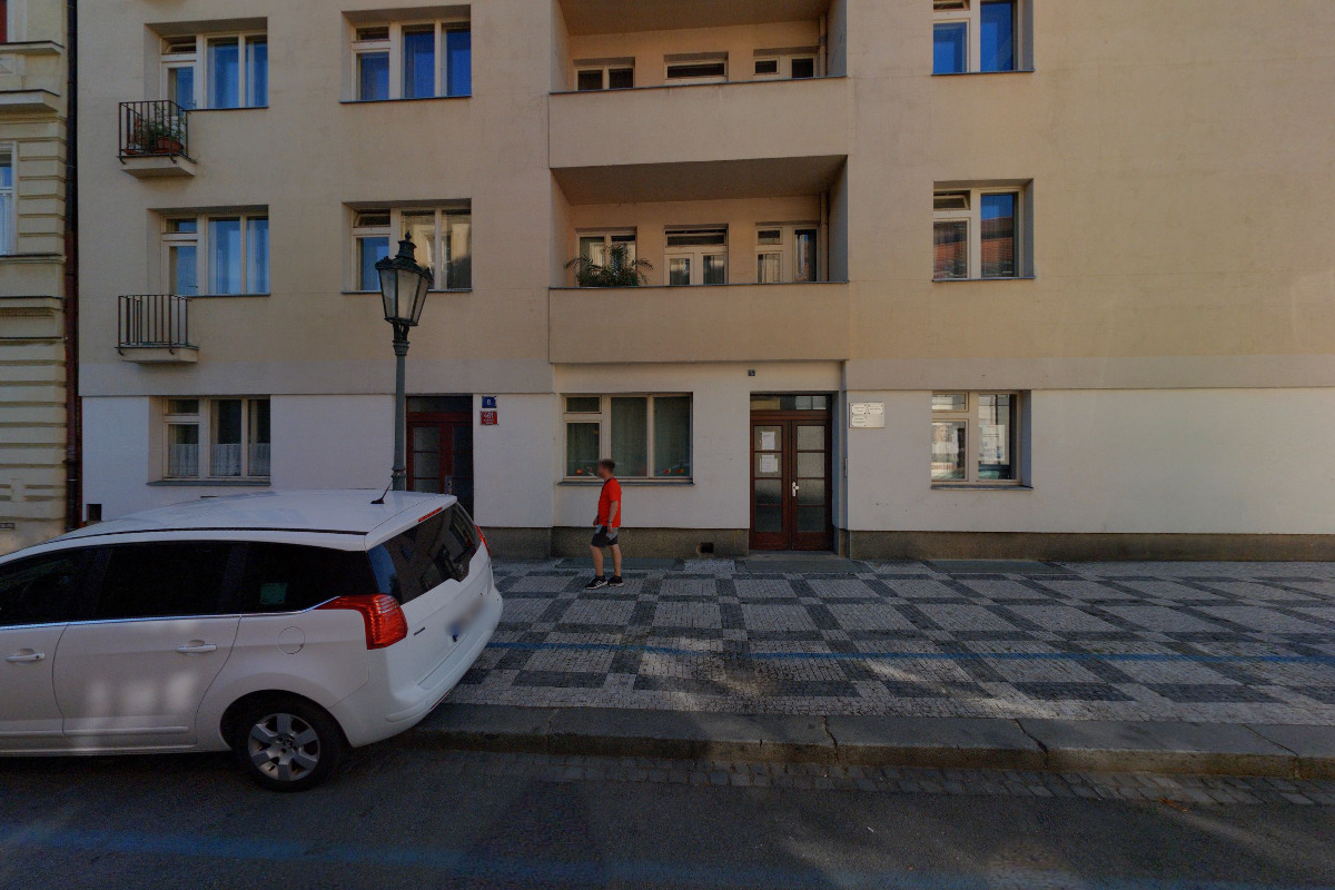 Bydlení a Reality - QARA s.r.o.