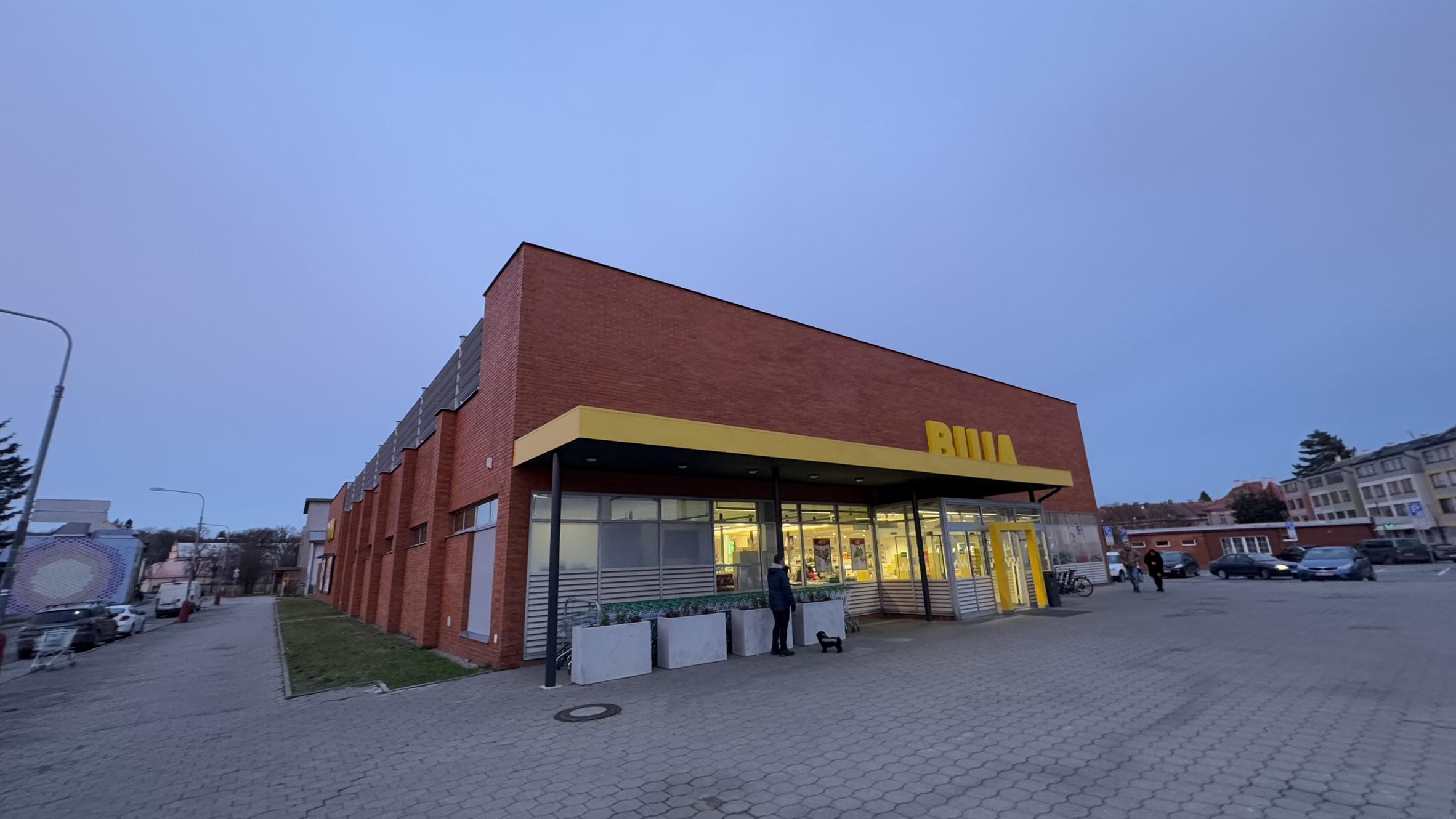 BILLA foto 2