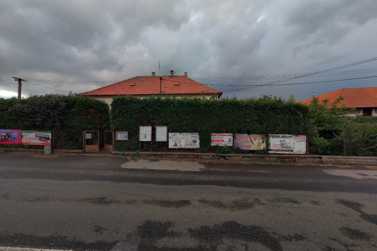 Obecní knihovna Černíny