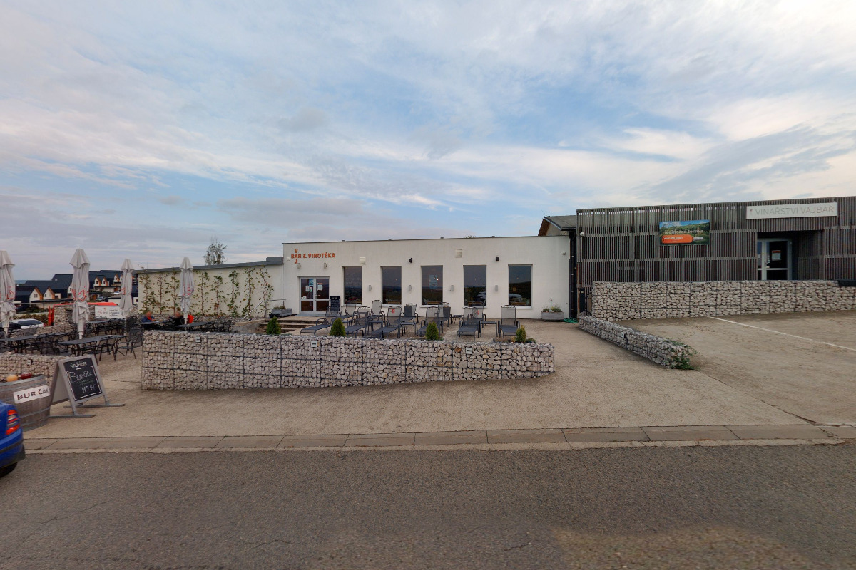 Vinařství Vajbar - Vinný sklep foto 3