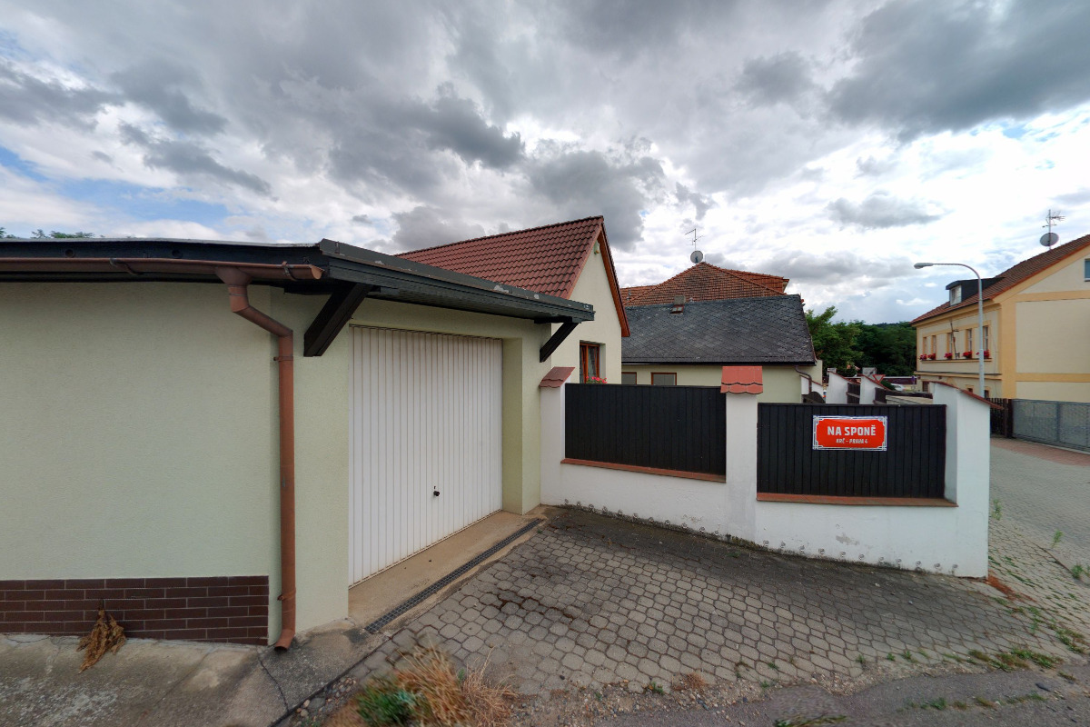 JUDr. Kamila Steinbachová, Ph.D., advokát