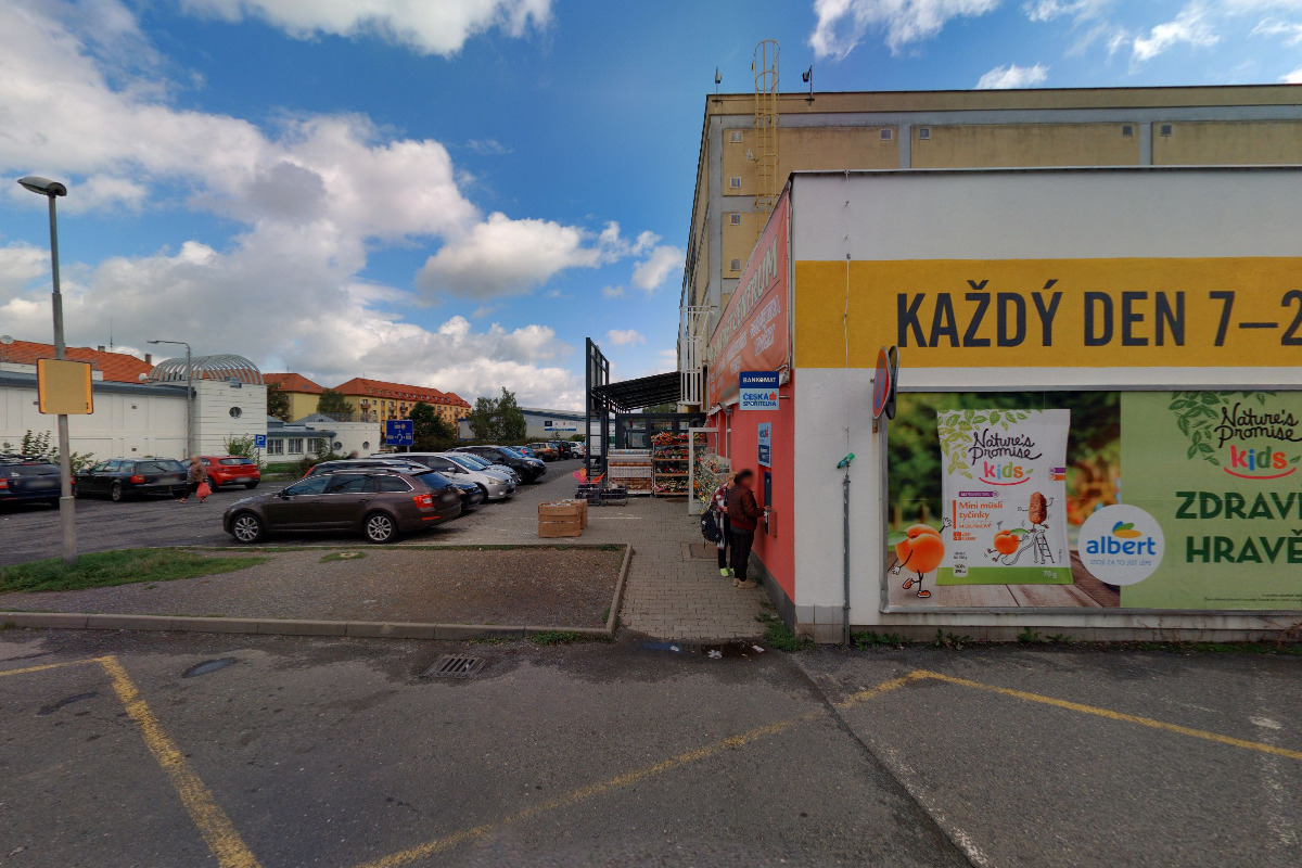 Bankomat České spořitelny foto 2