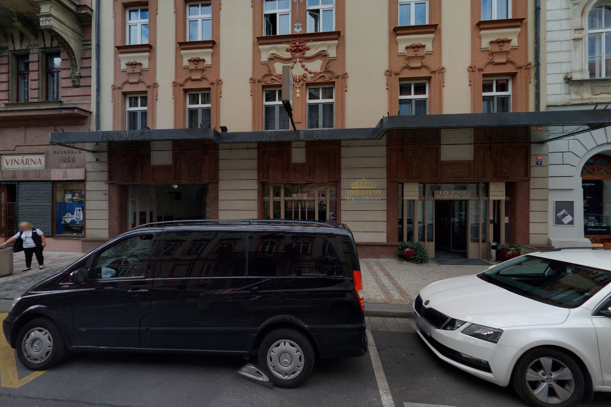 GRAND RELAX Spa & Wellness