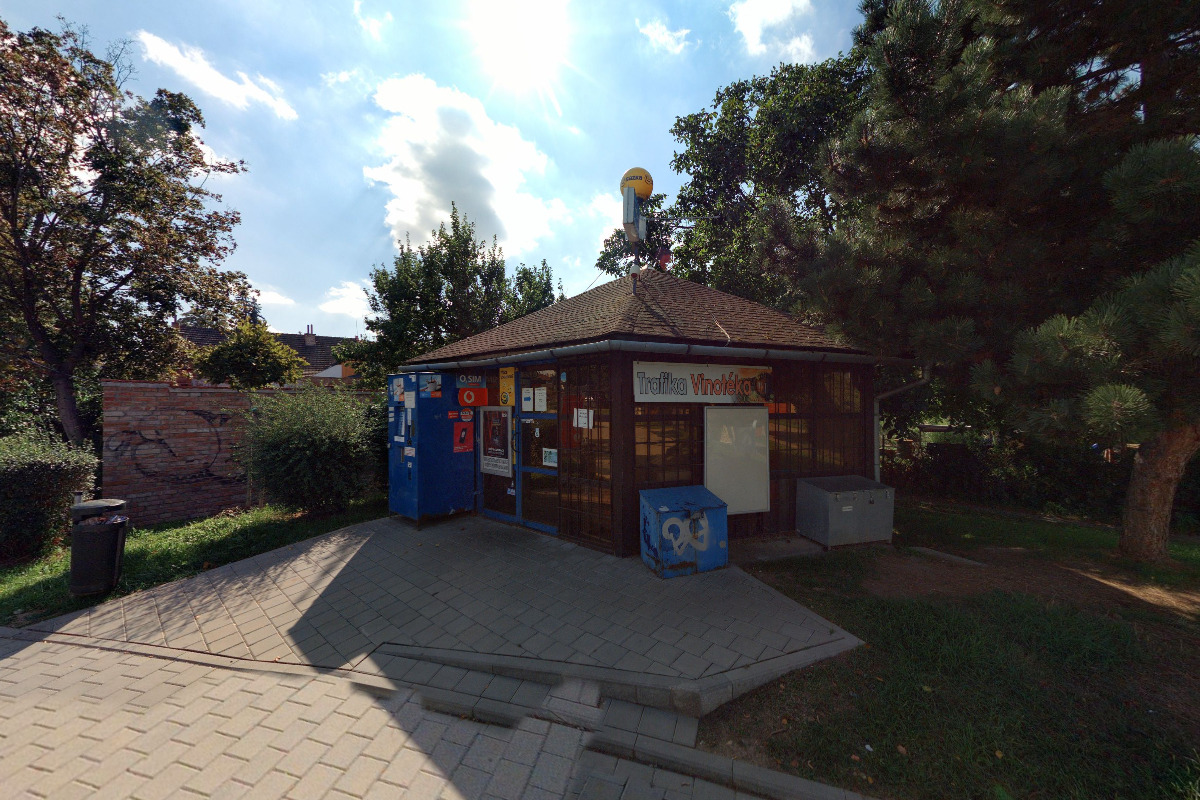 Trafika - Vinotéka Mariánské náměstí foto 1