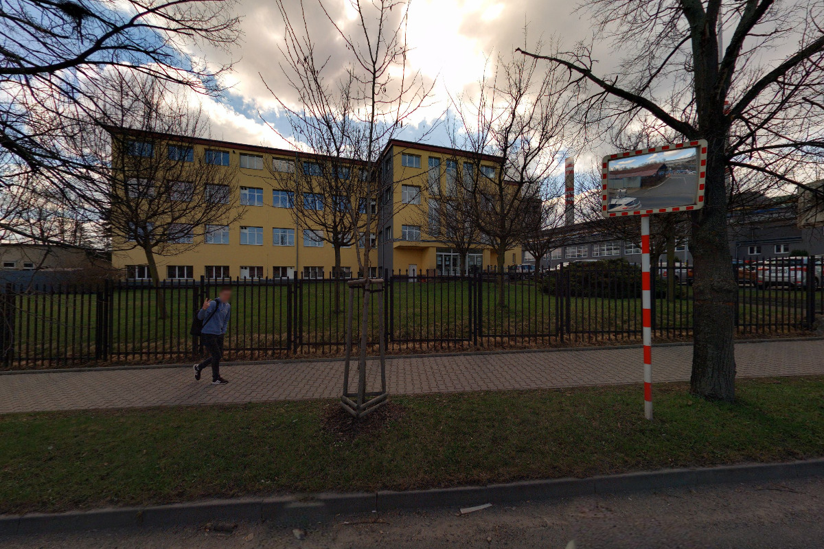 SOŠ a SOU, Kladno, Dubská foto 2