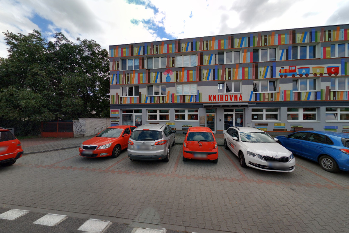 Knihovna Horní Počernice foto 3