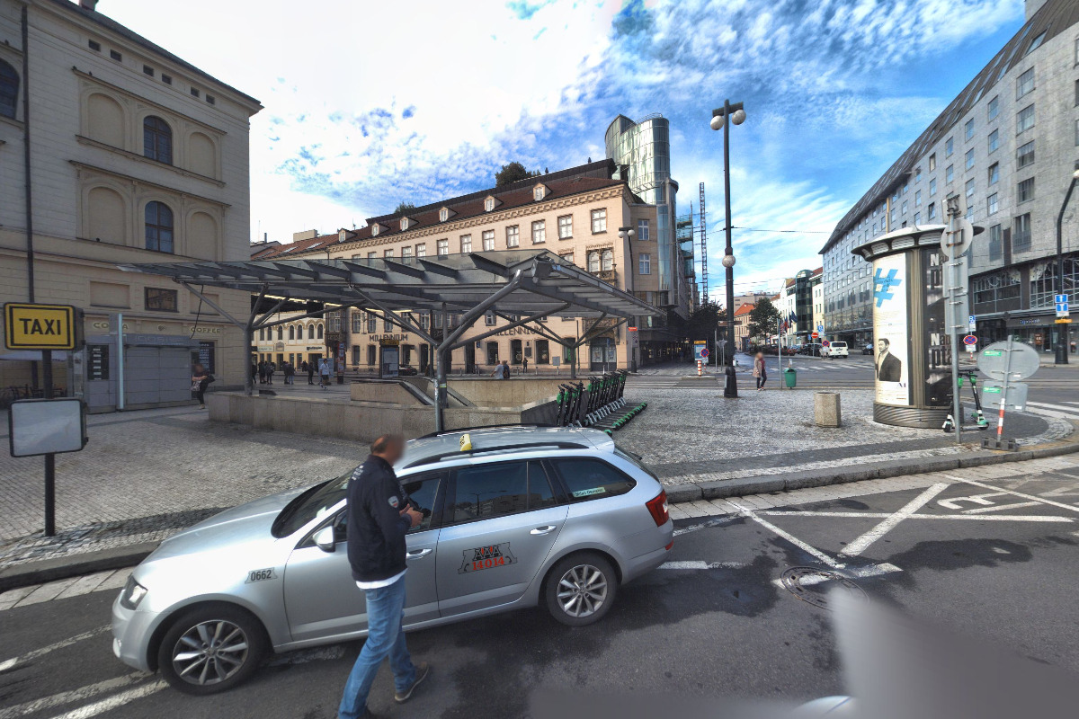 Bankomat České spořitelny