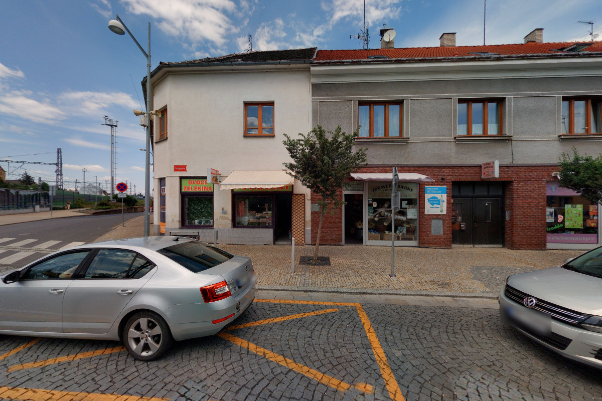 Potraviny Husova 753