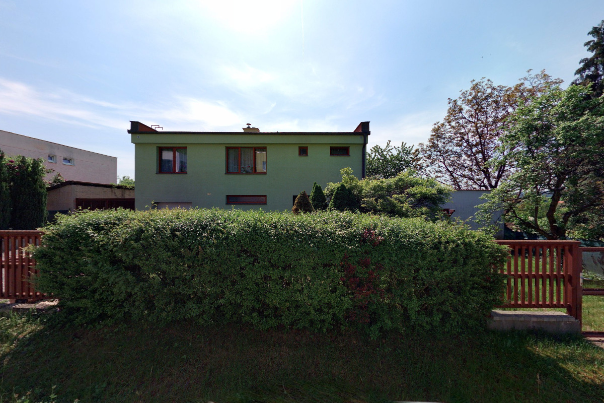 Institut pro mediaci a arbitráž, s.r.o.