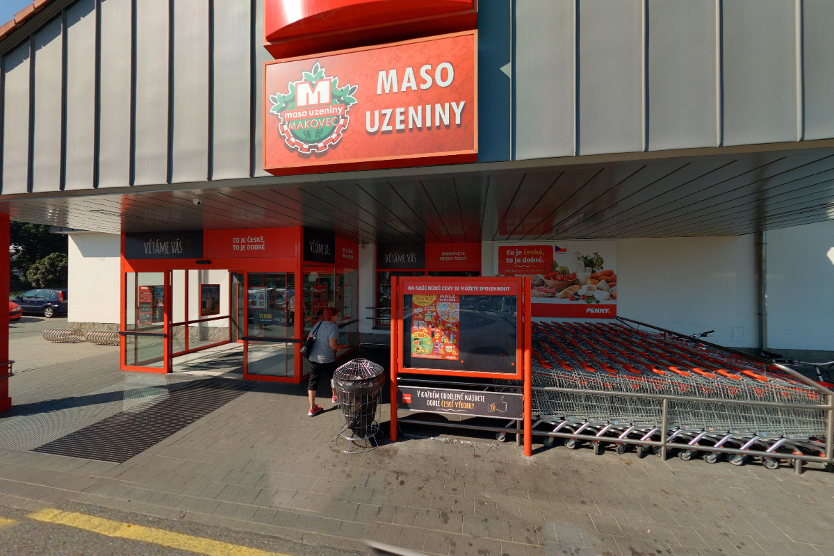 Makovec - maso uzeniny