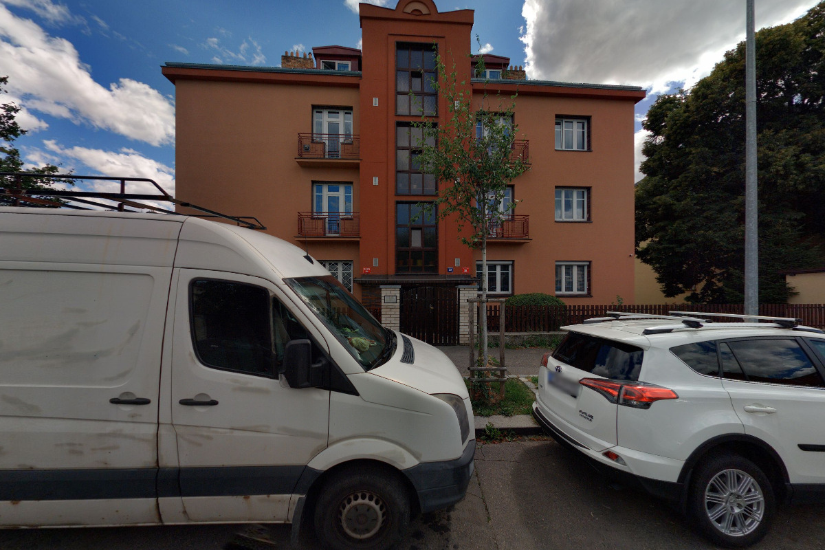 MUDr. et MDDr. MARTIN DRAŽKA - Úsměv V Domově s.r.o.