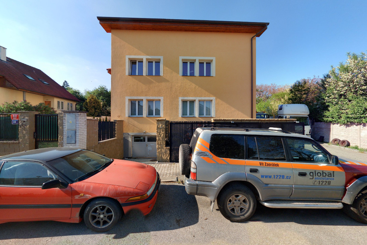 AutoZaorálek sro foto 2