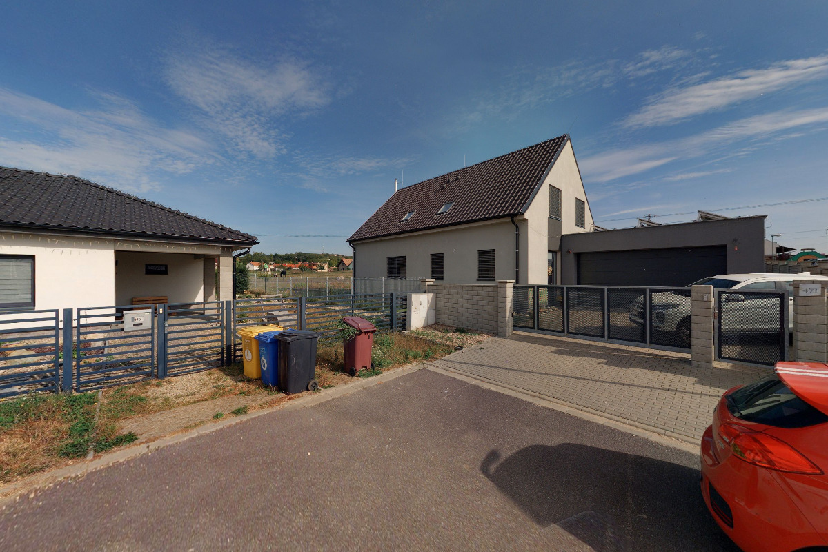 LT Sport Trading, s.r.o.