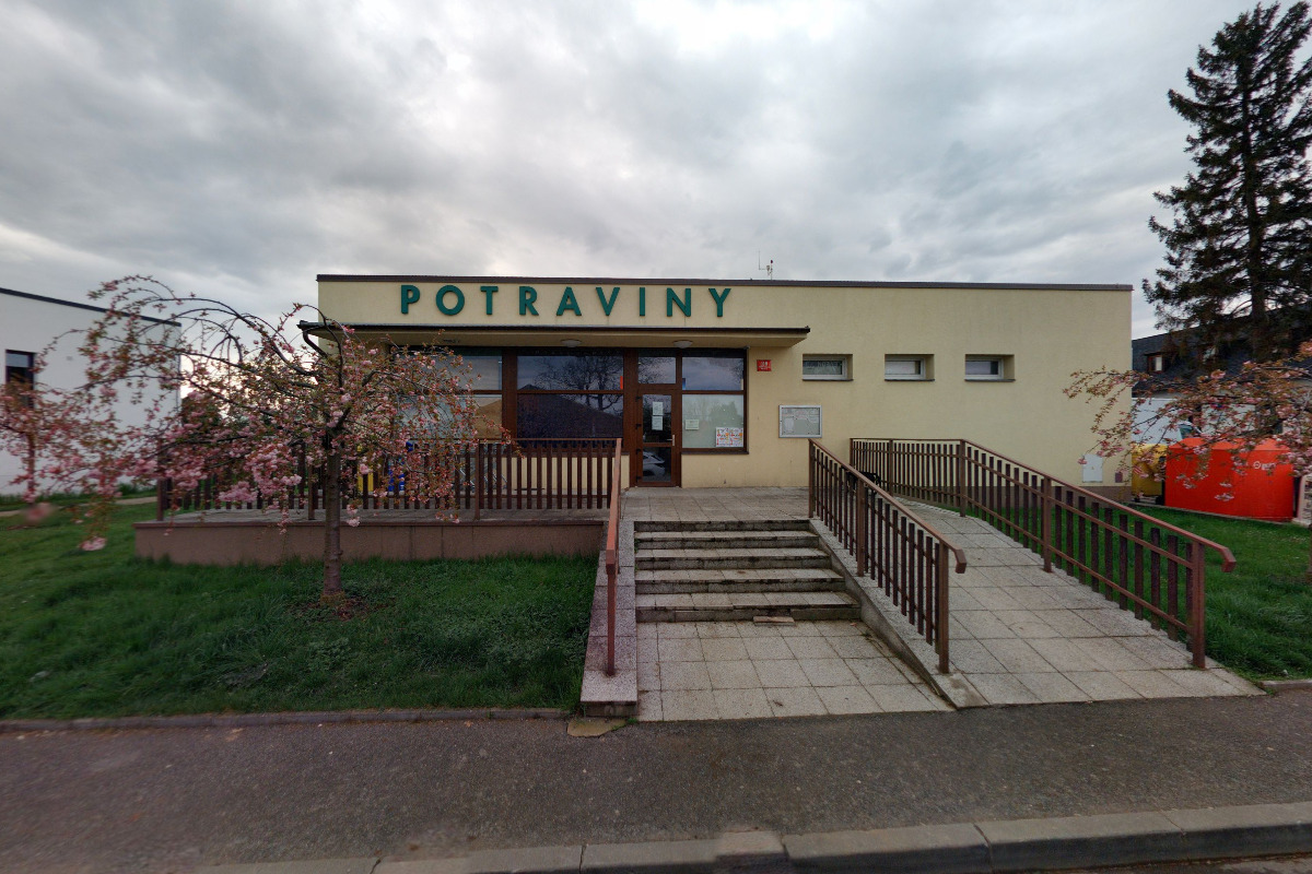 Potraviny K Padesátníku foto 2