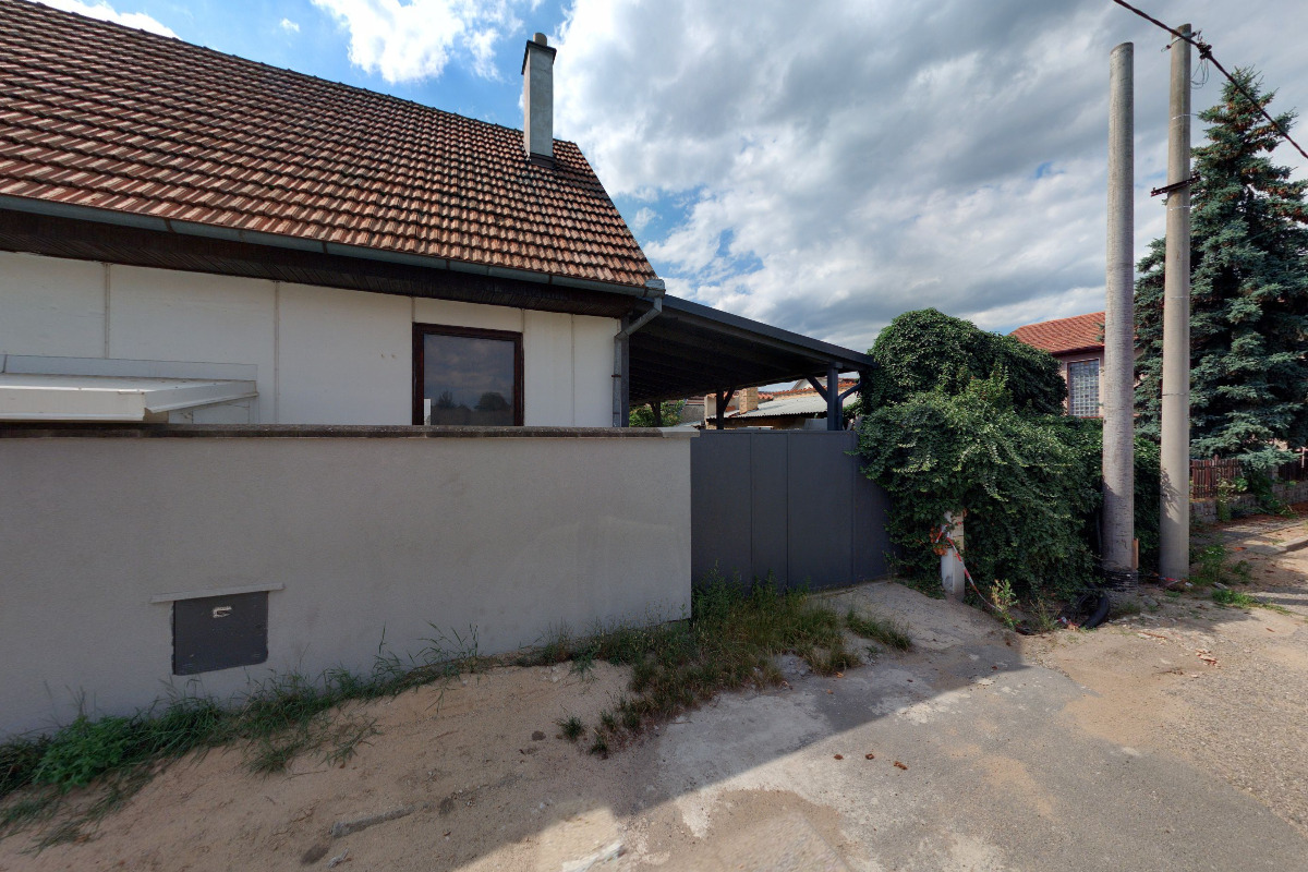 Jídelna Hřbitovní 226