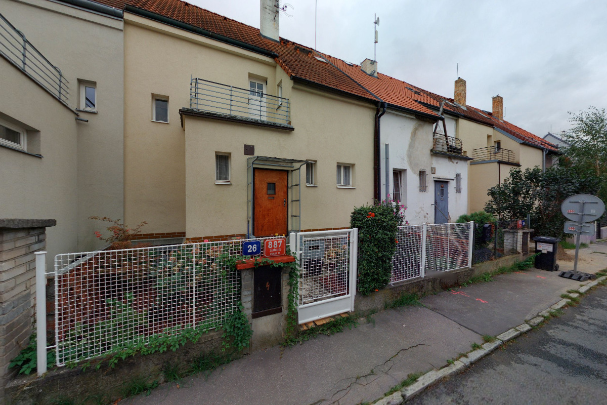 Advantage Solutions, s.r.o.