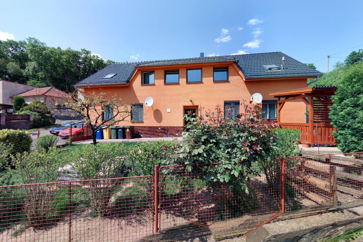 Autoservis a pneuservis Stříž