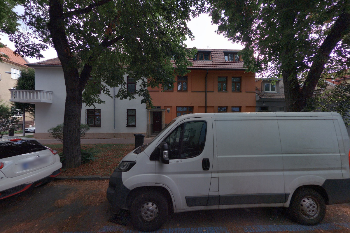 Ing. Milan Andrlík - Čištění koberců a čalounění