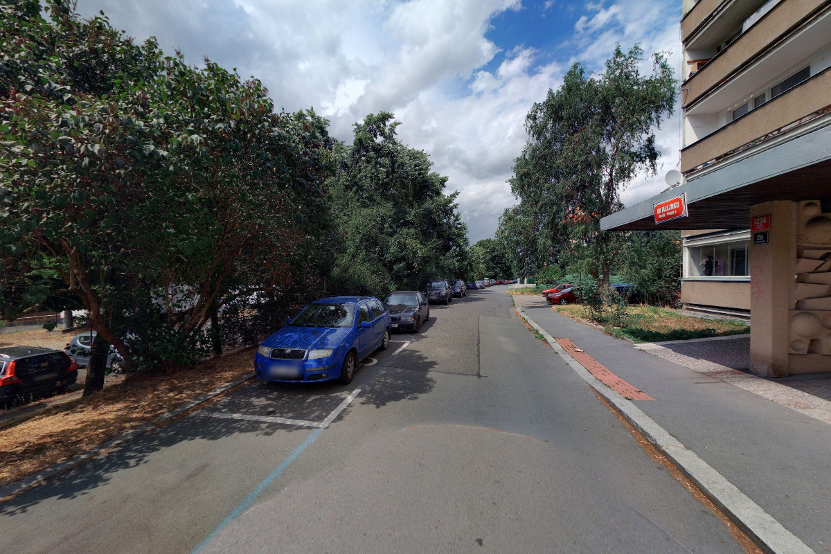 MR.PARKIT - Parking Na Mlejnku foto 5