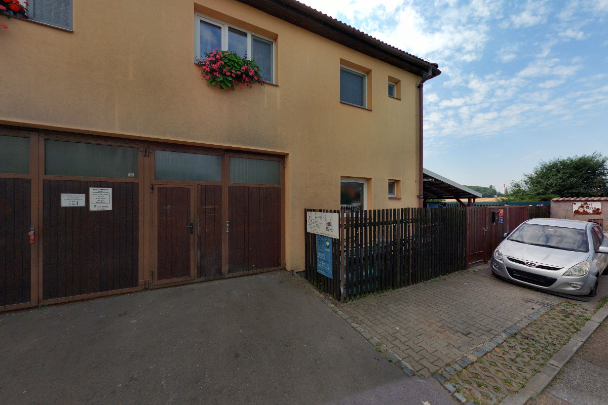 Autoklempířství Blesk