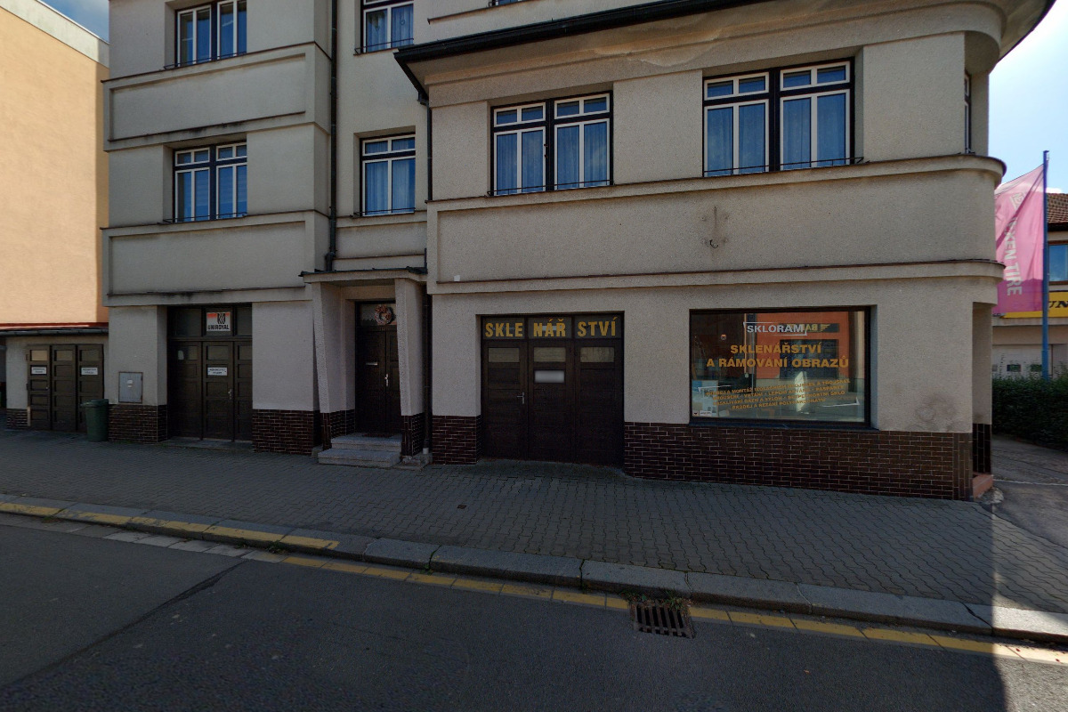 Skloram - Miloš Hromádka