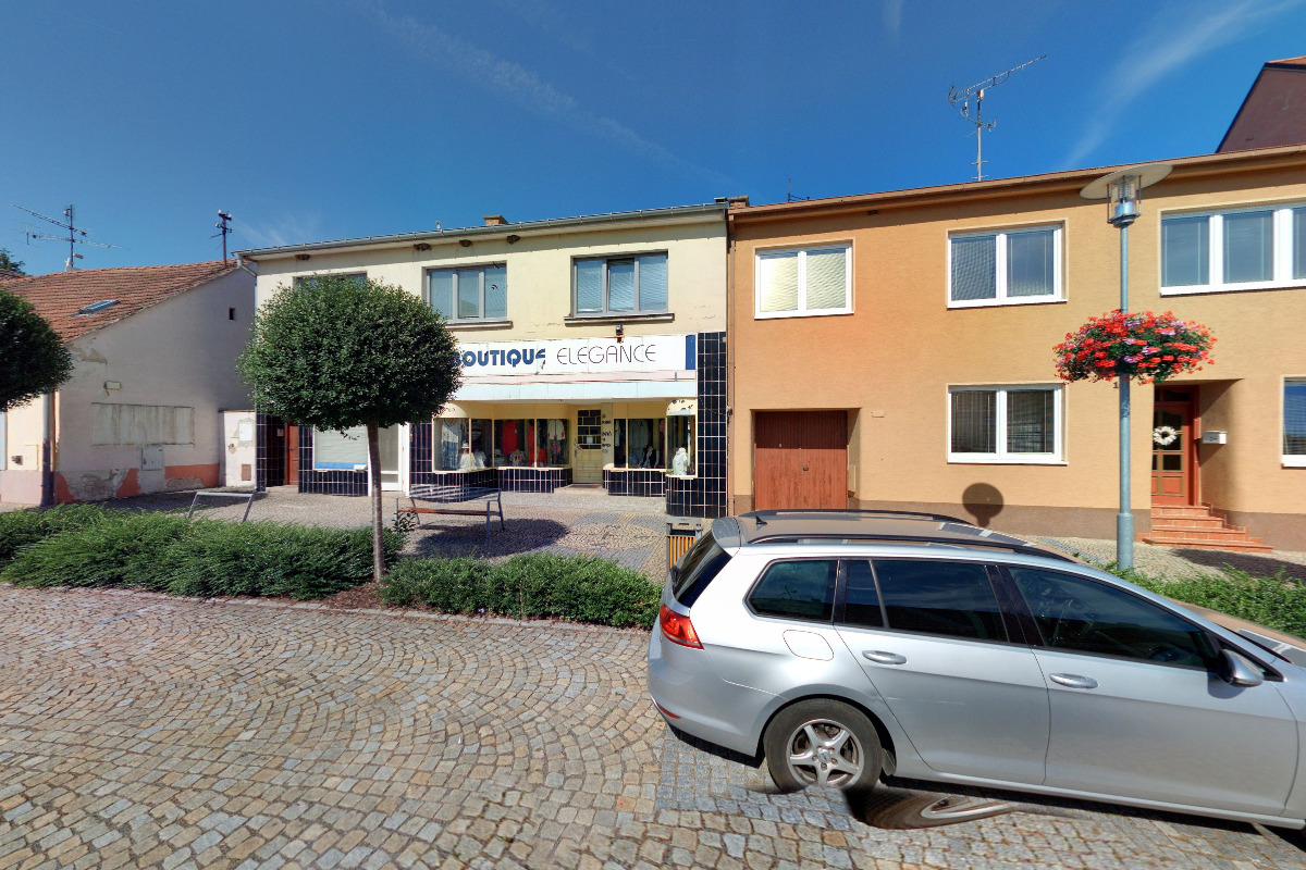 Emilie Plattková - Prodej pblečení foto 2