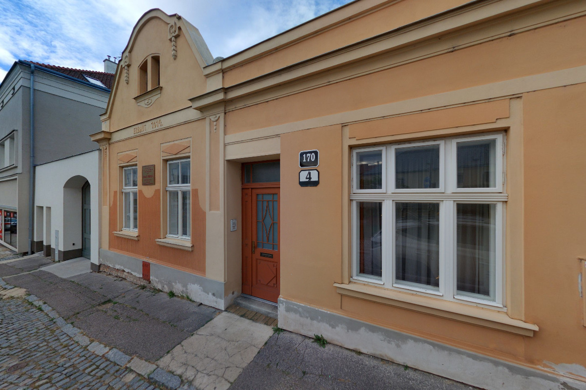 ESPRIT BROKER, s.r.o.