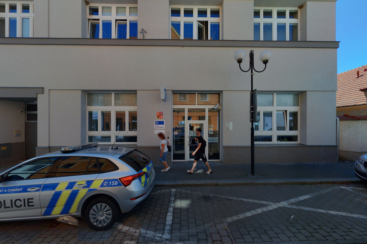 Policie ČR - Obvodní oddělení Přelouč foto 2