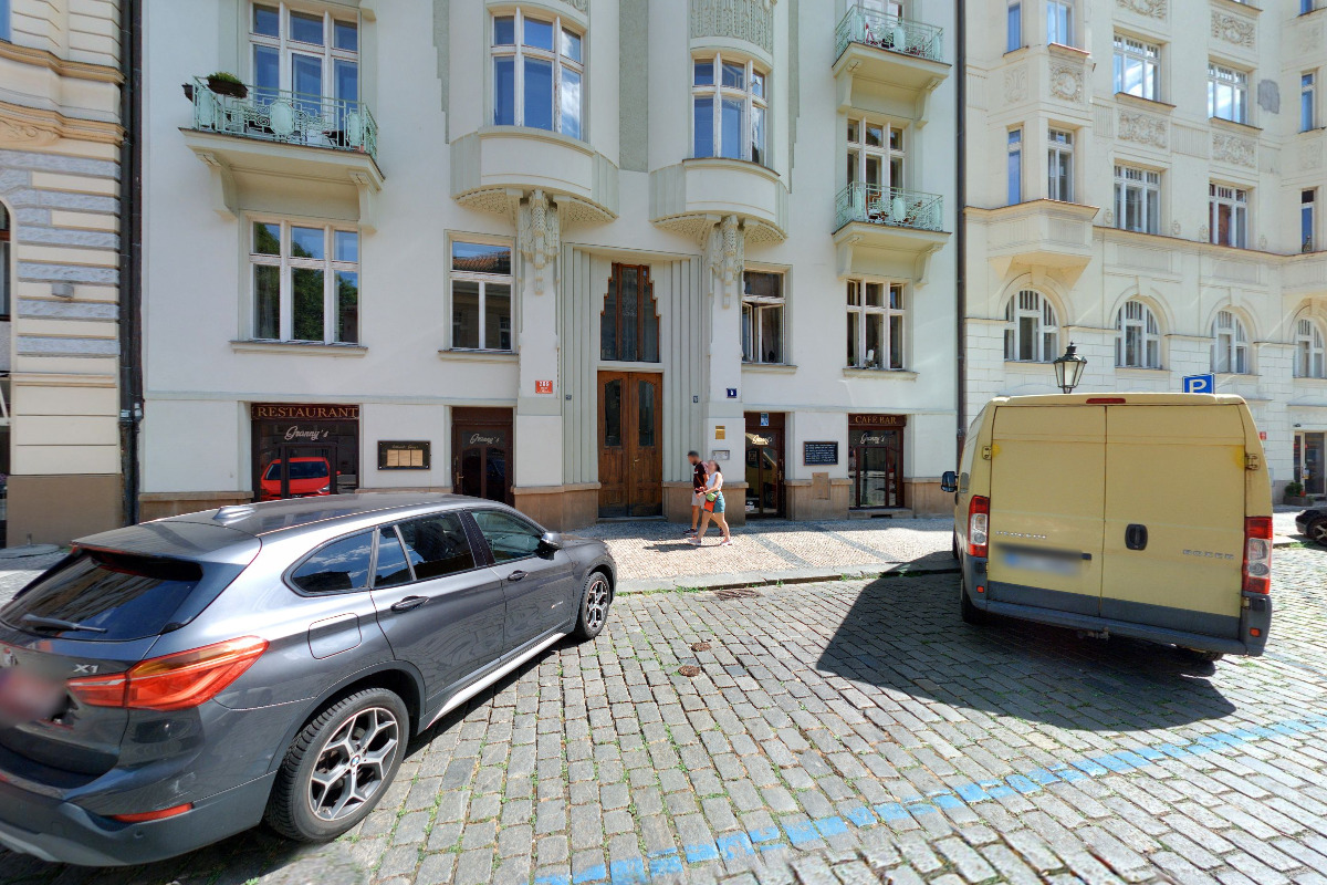 ESAM - sportovní agentura, s.r.o.