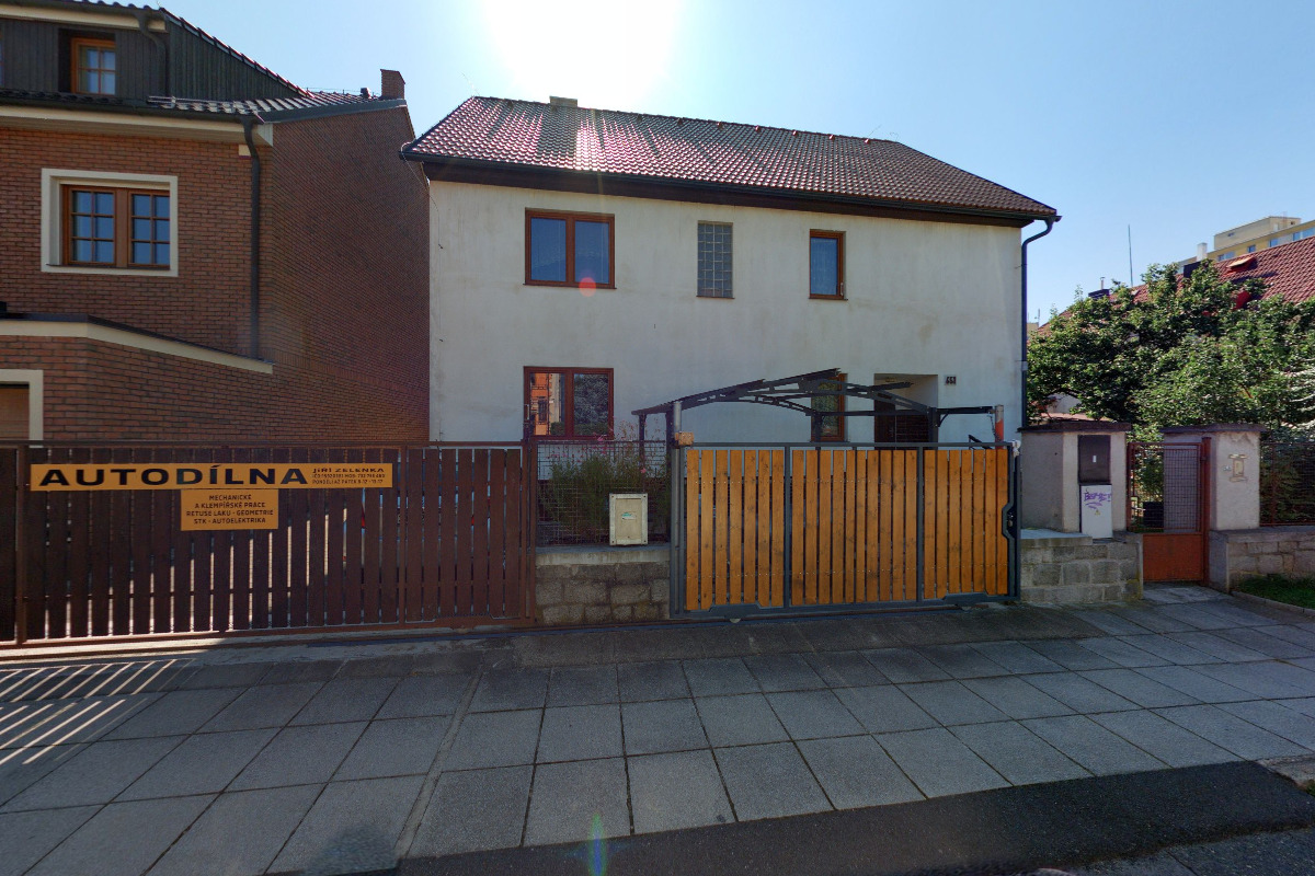 Autodílna Stýblova